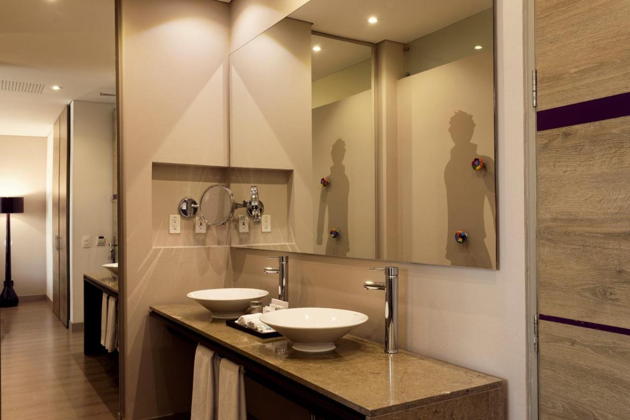 Hotel Mercure Bh Zona Financiera